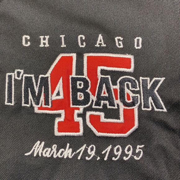 Sneak Gallery LACED UP G.O.A.T. MICHAEL JORDAN #23 JERSEY RETR0 95 “ I’m Back” - Picture 3 of 16